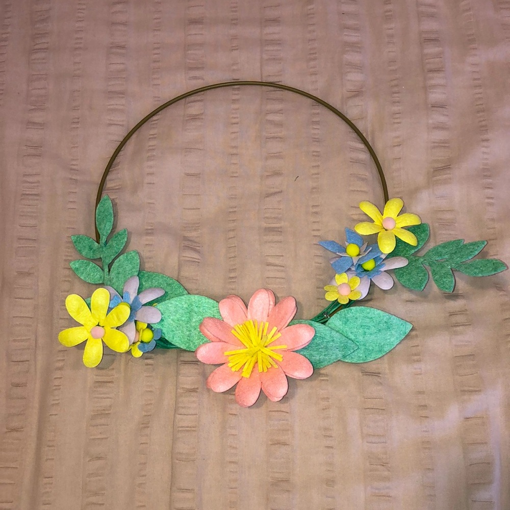 Floral Reef Hanger